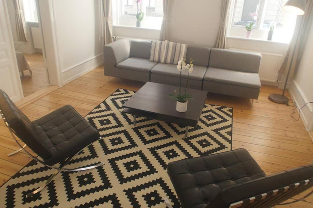 Next To New Harbor / 3 Bedroom & 2 Bath København
